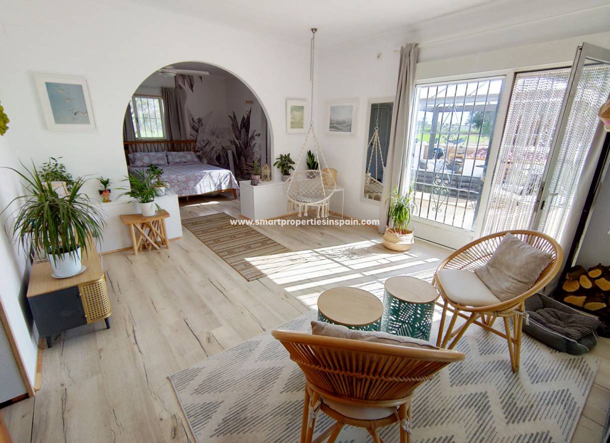 Wederverkoop - Country House - Dolores - dolores