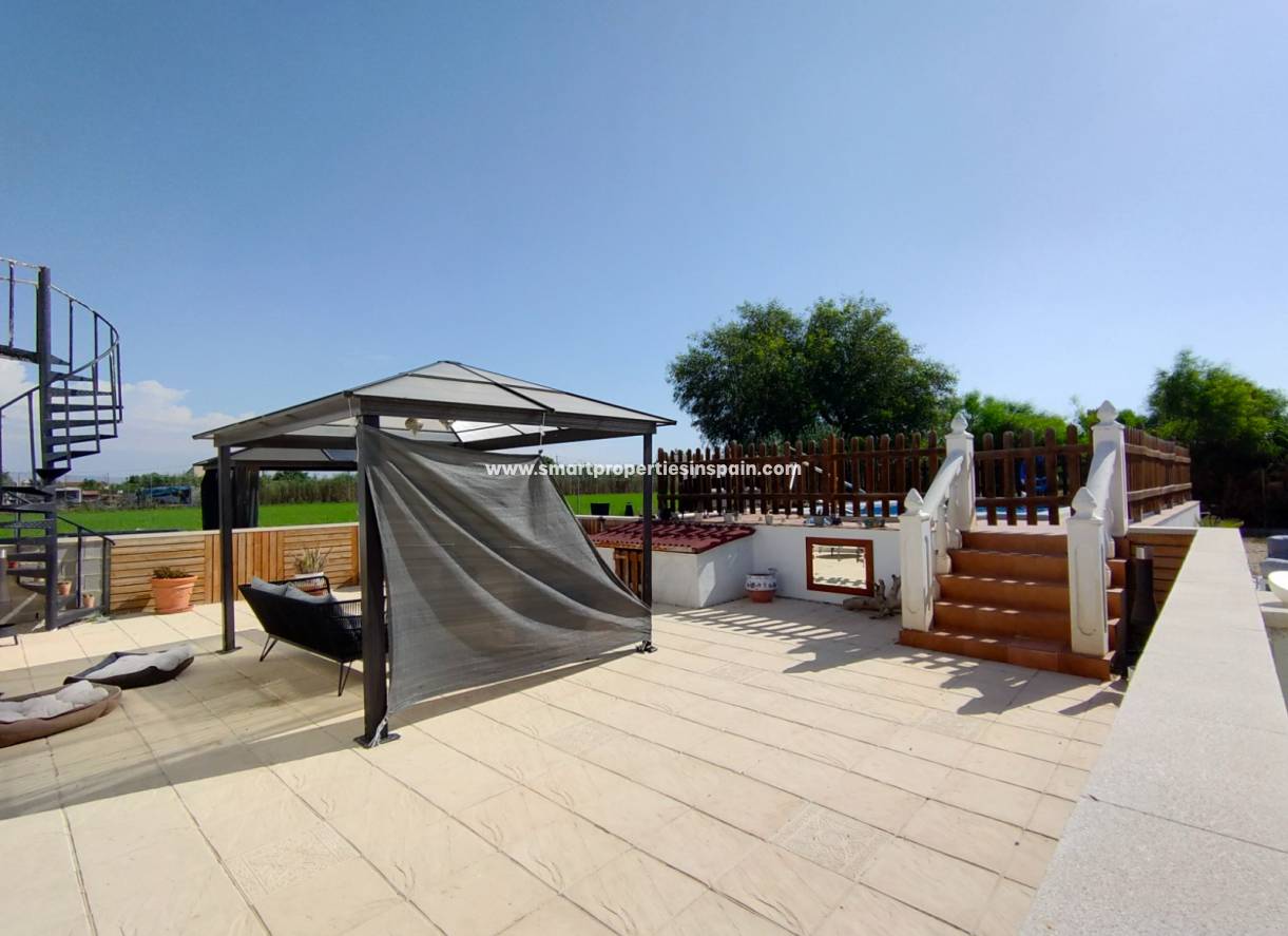 Wederverkoop - Country House - Dolores - dolores