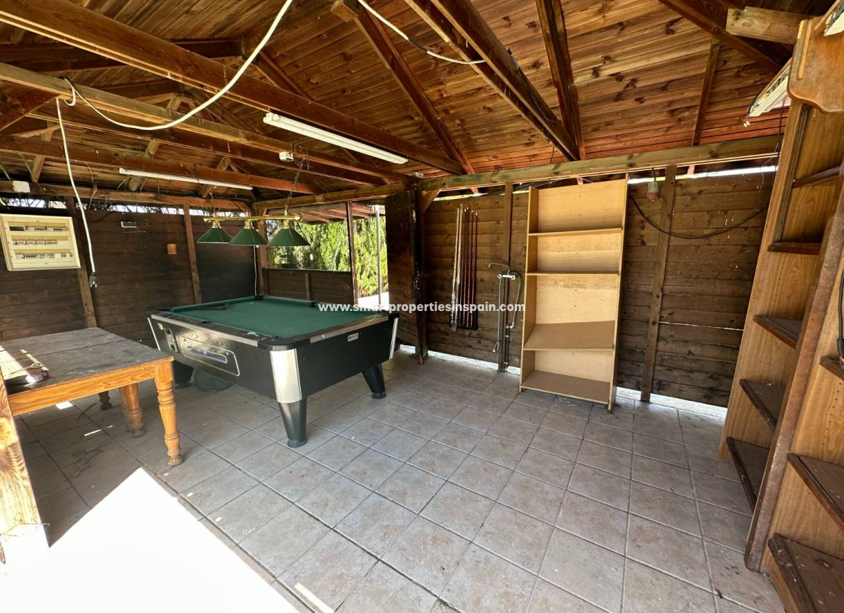 Wederverkoop - Country House - Dolores - dolores