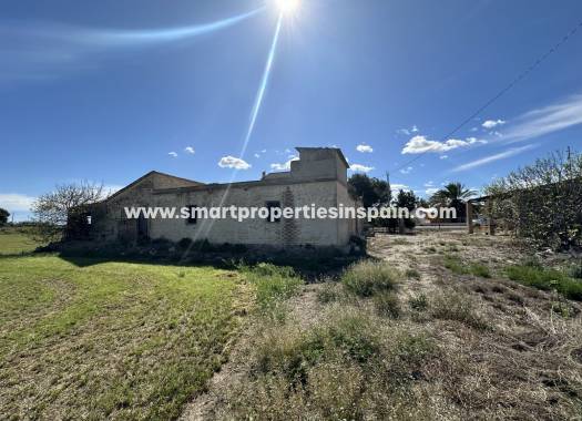 Wederverkoop - Country House - Dolores - dolores