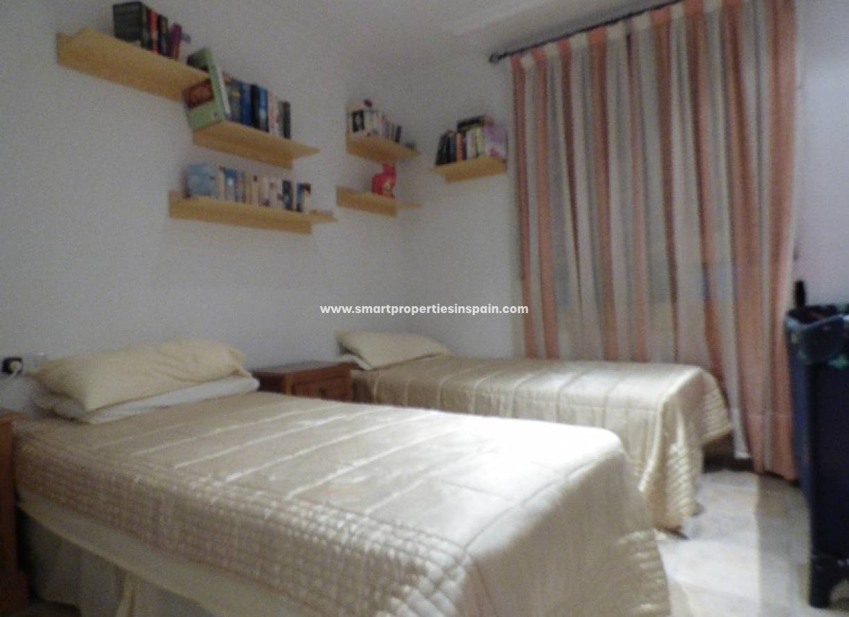 Wederverkoop - Country House - Elche