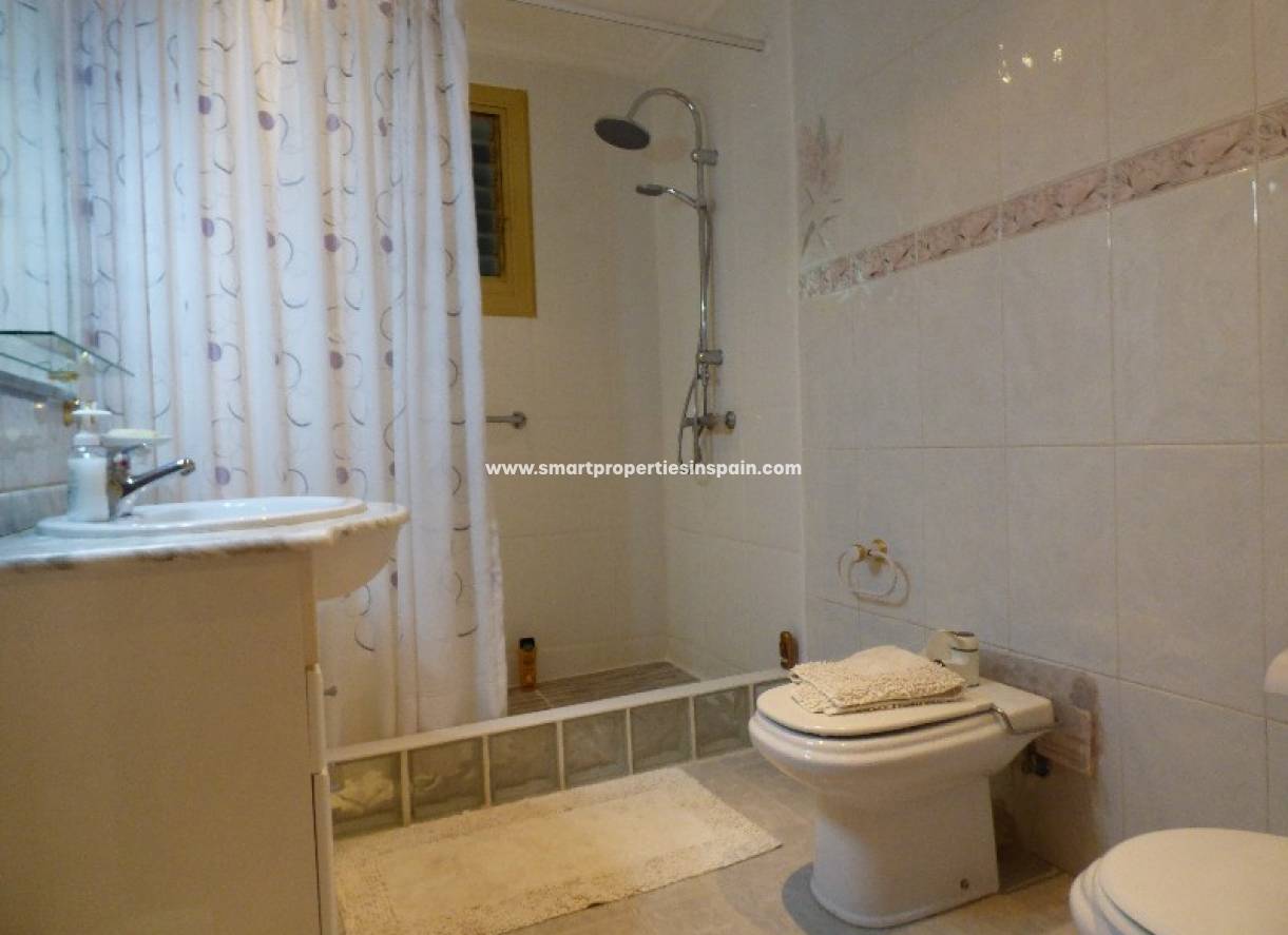 Wederverkoop - Country House - Elche