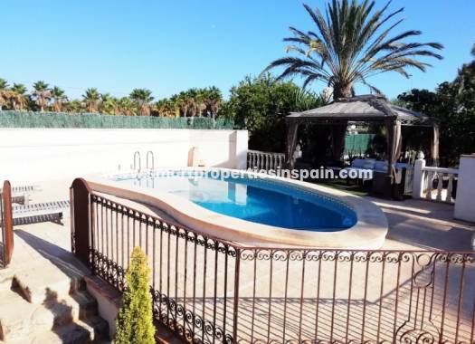 Wederverkoop - Country House - Elche