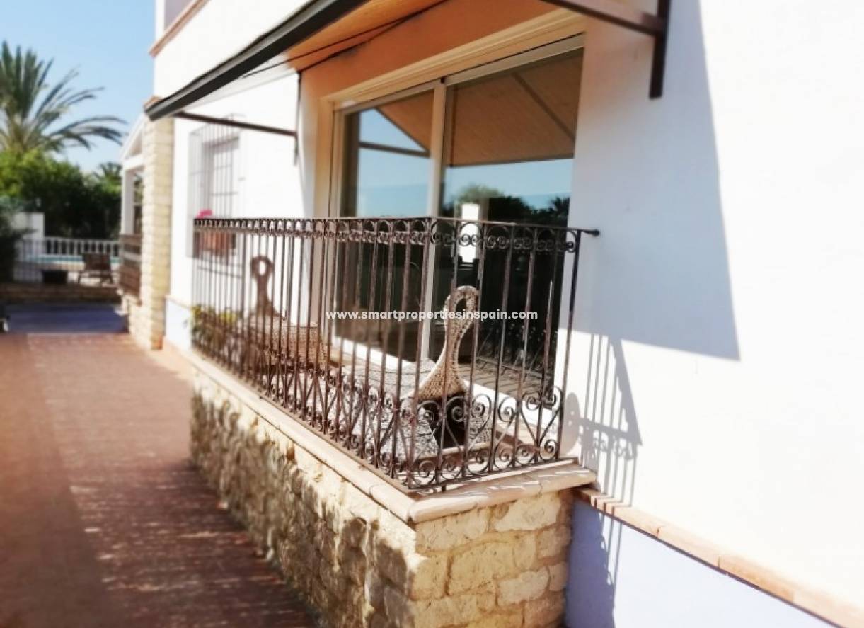 Wederverkoop - Country House - Elche