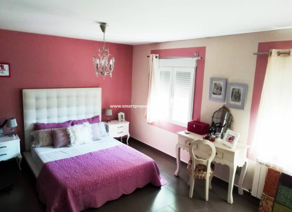 Wederverkoop - Country House - Elche