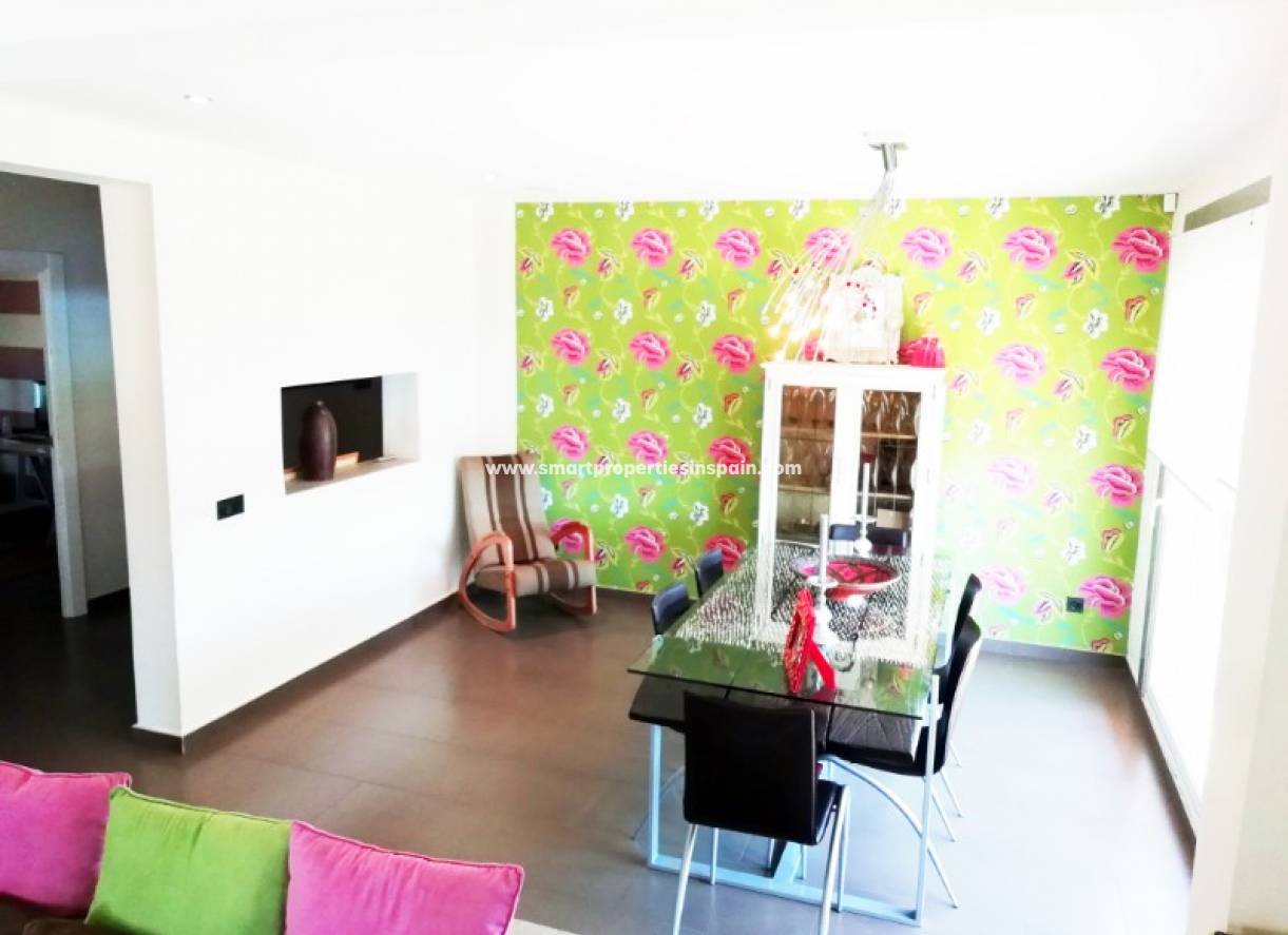 Wederverkoop - Country House - Elche