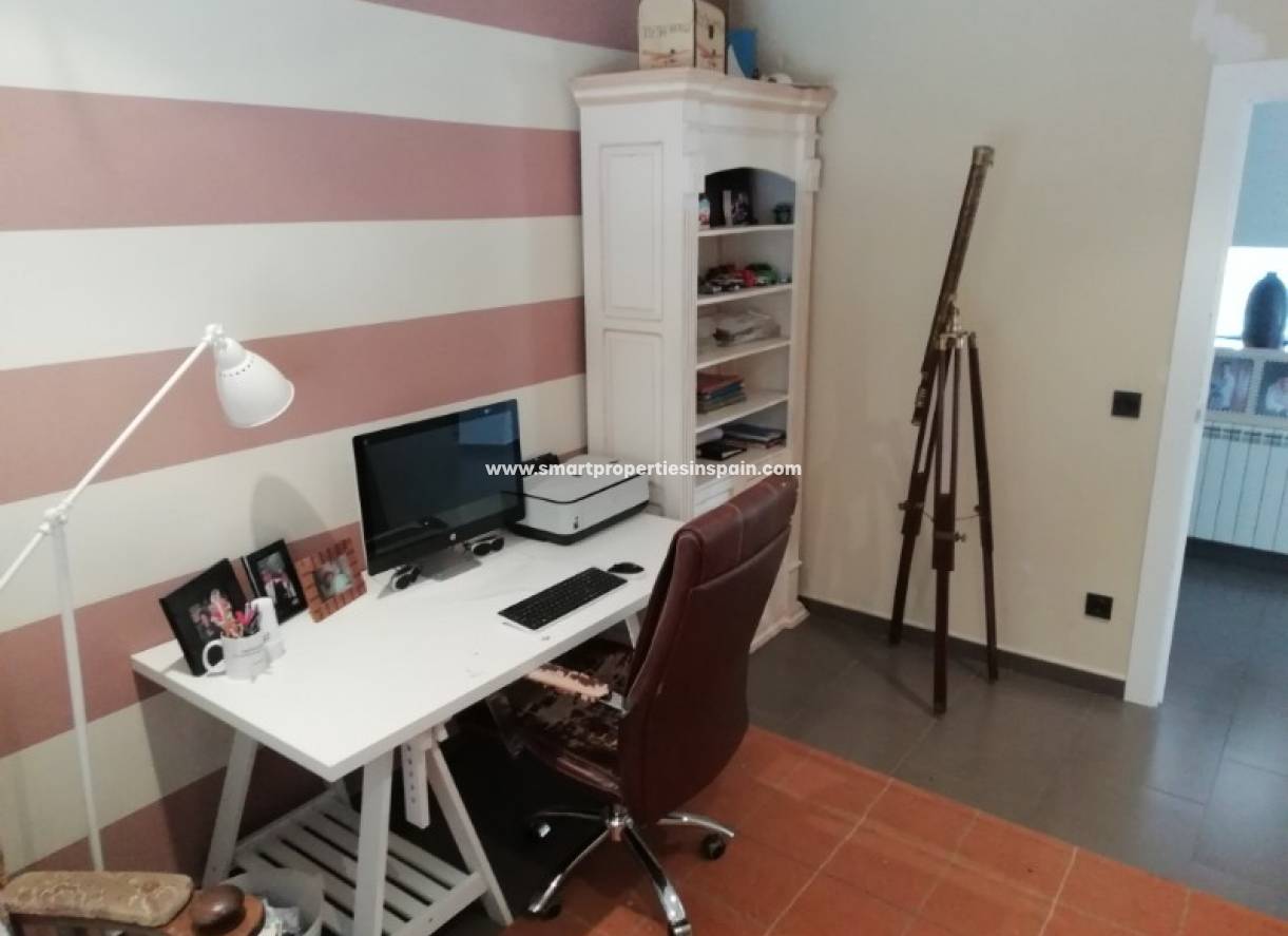 Wederverkoop - Country House - Elche