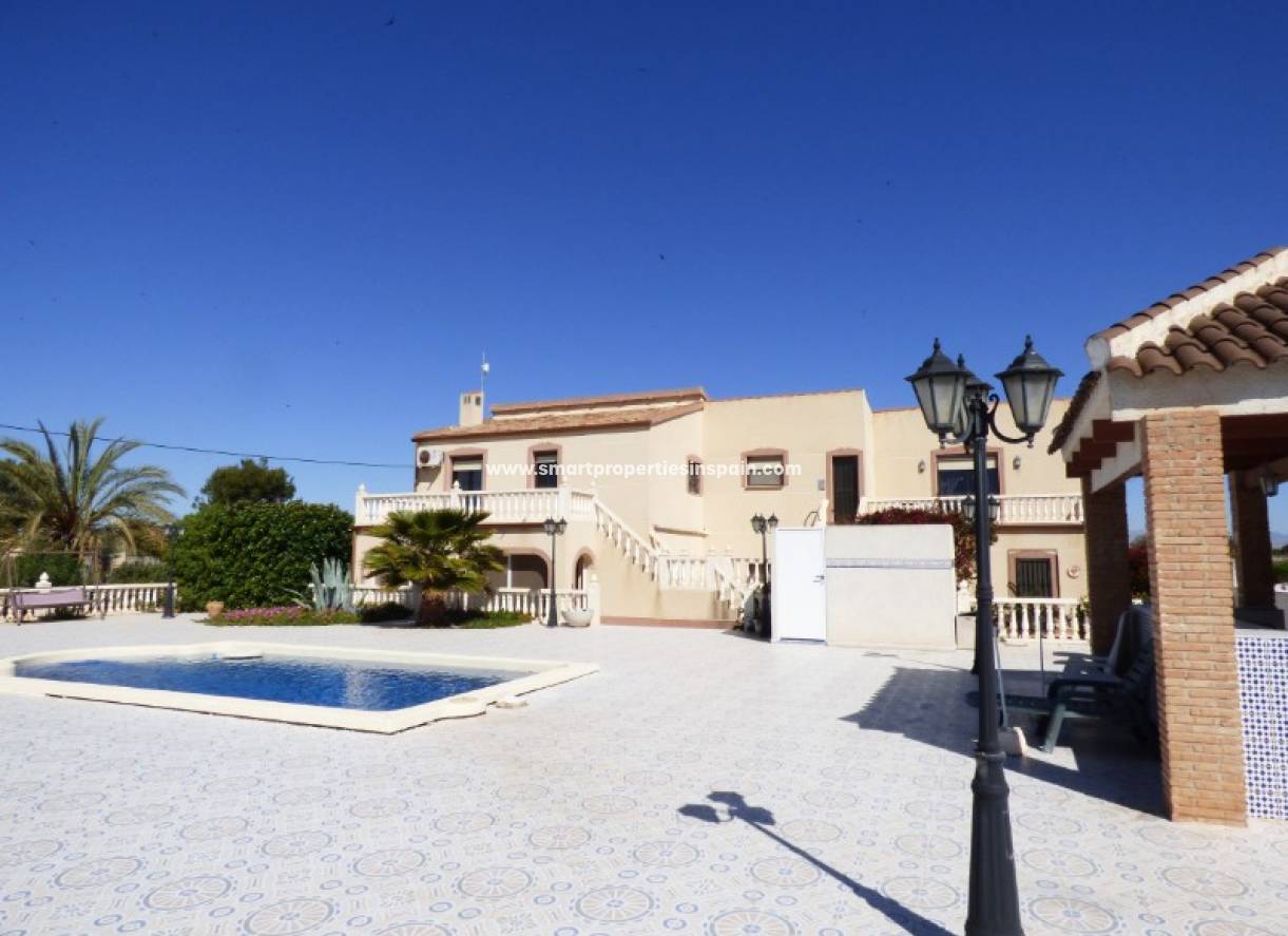 Wederverkoop - Country House - Elche