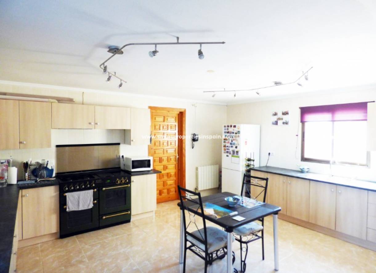 Wederverkoop - Country House - Elche