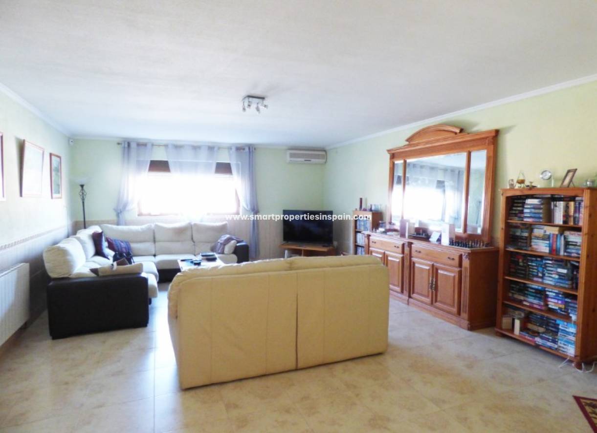 Wederverkoop - Country House - Elche