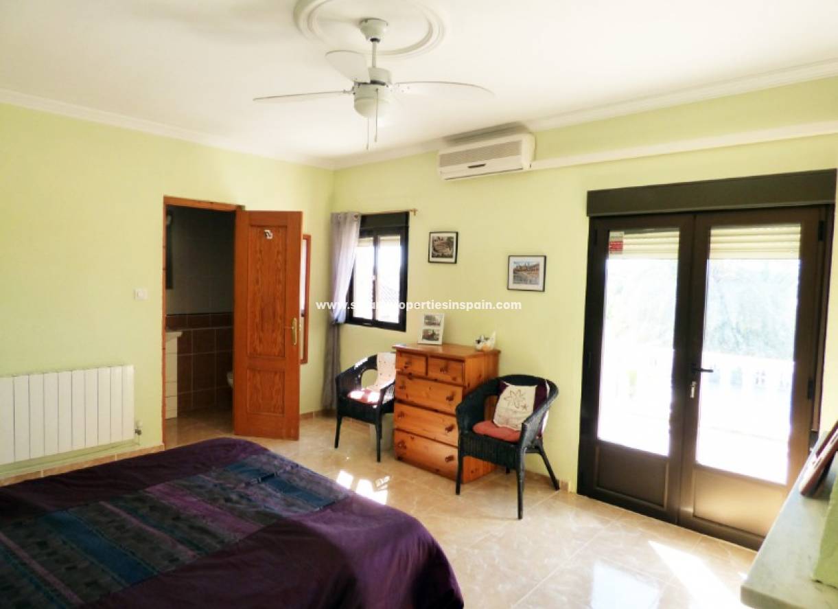 Wederverkoop - Country House - Elche