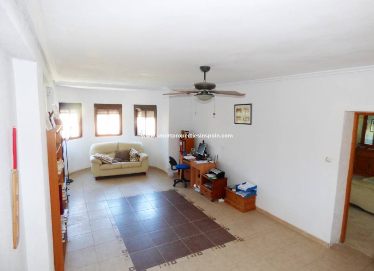 Wederverkoop - Country House - Elche