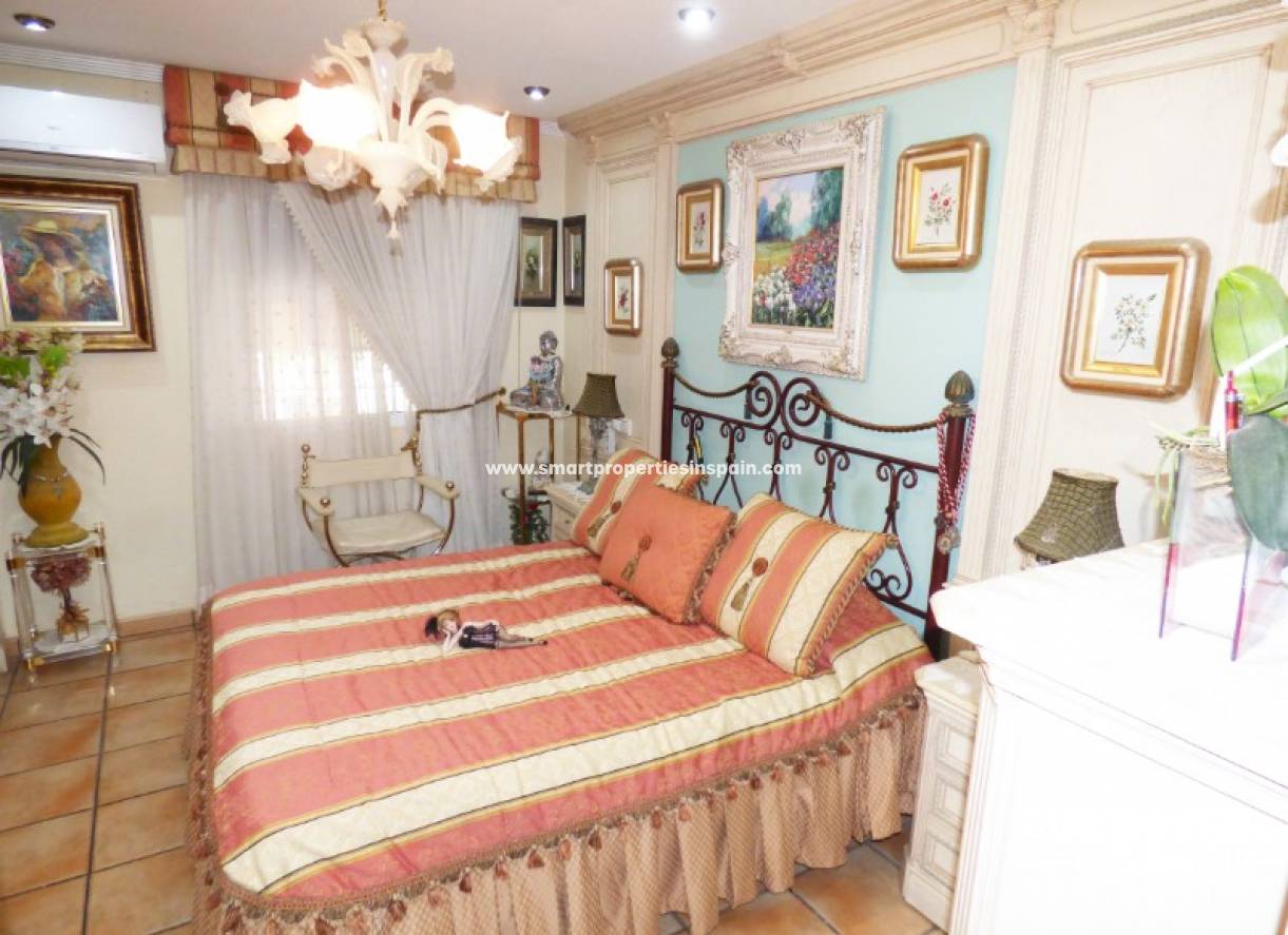 Wederverkoop - Country House - Elche