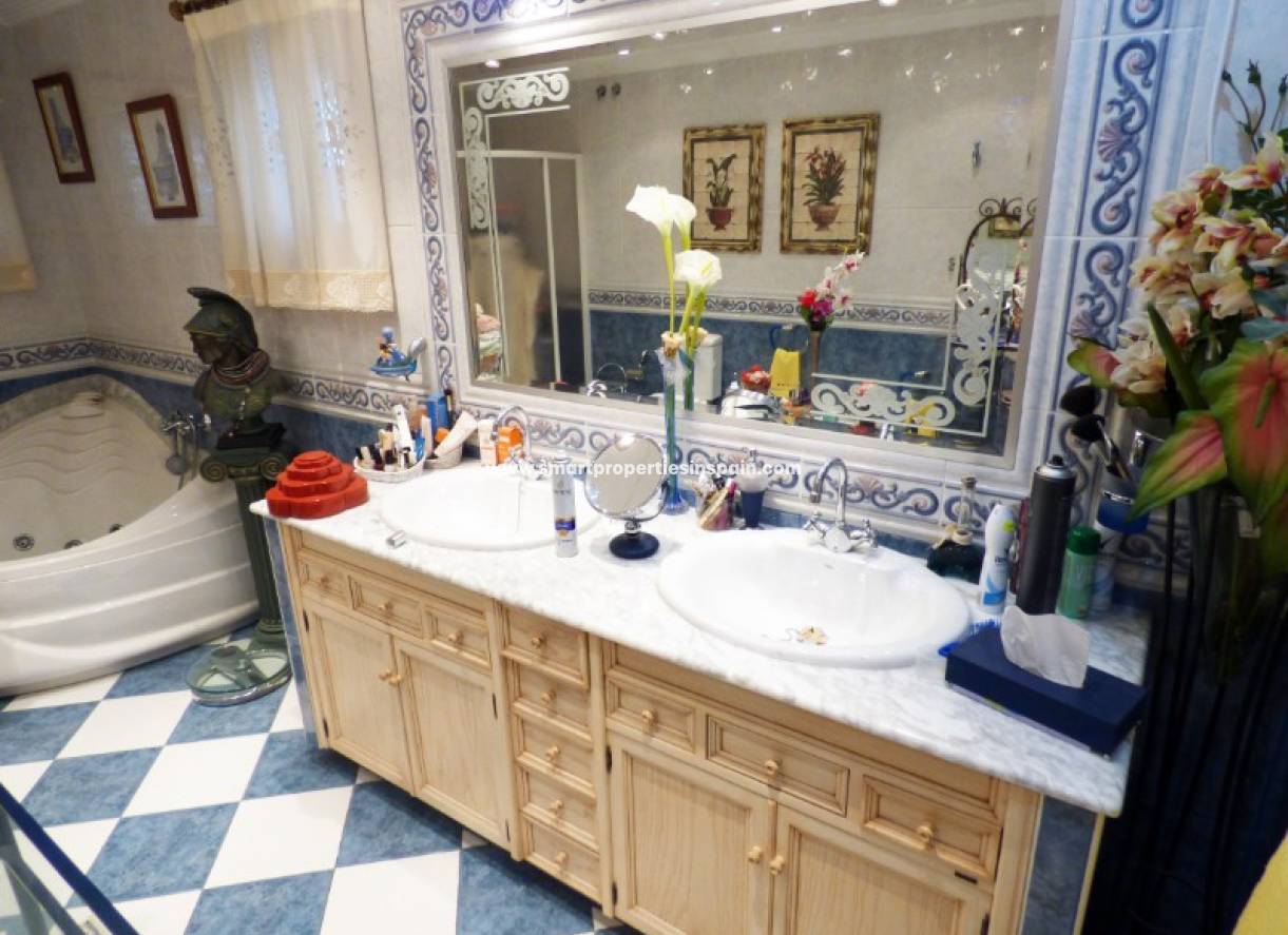 Wederverkoop - Country House - Elche