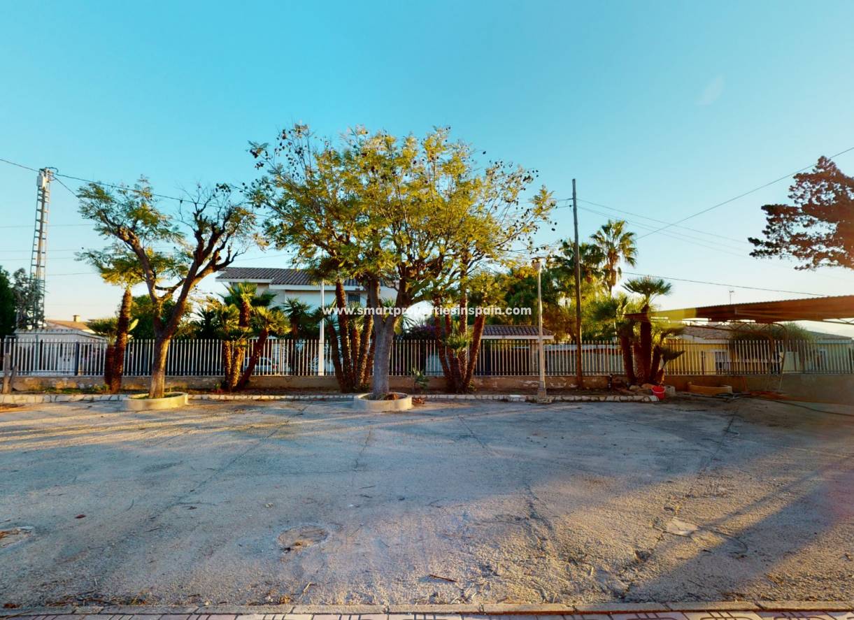 Wederverkoop - Country House - Elche
