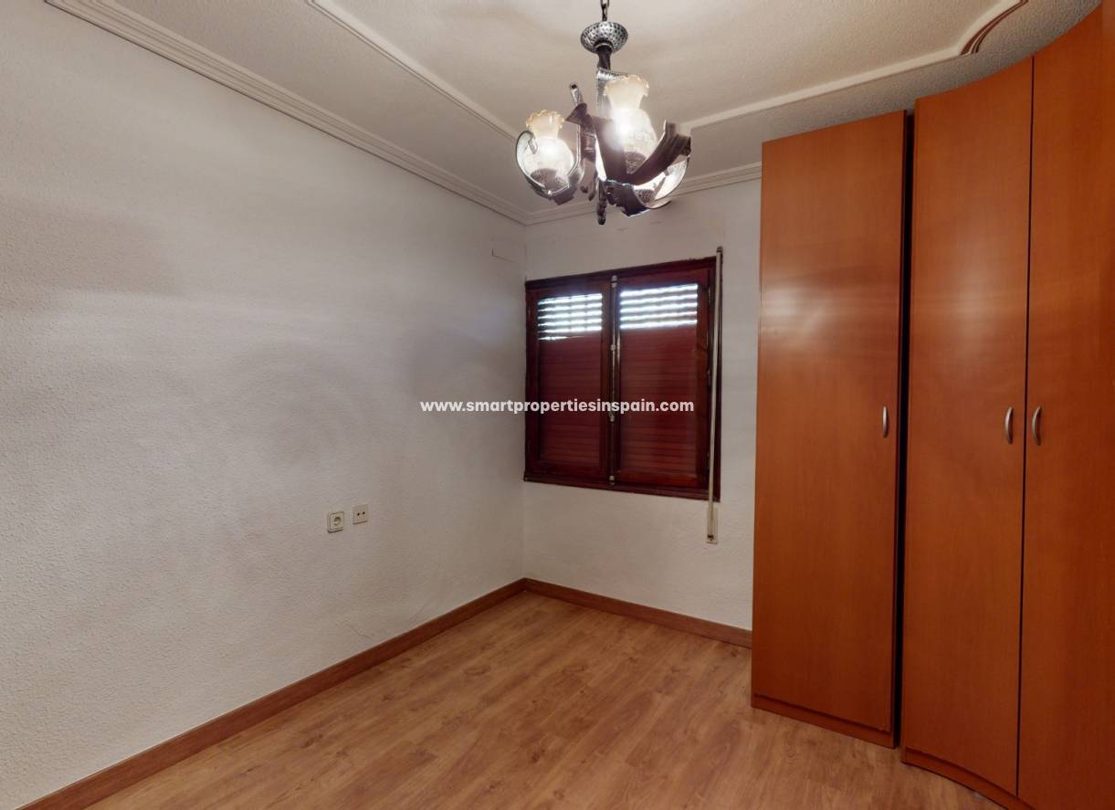Wederverkoop - Country House - Elche