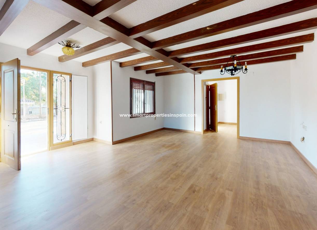 Wederverkoop - Country House - Elche