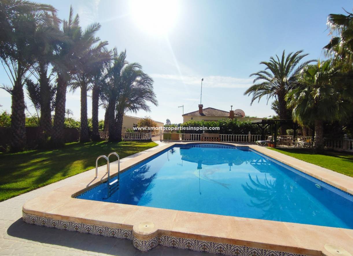 Wederverkoop - Country House - Elche