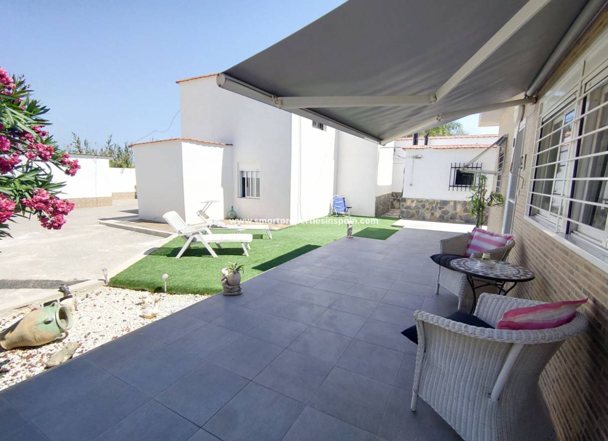 Wederverkoop - Country House - Elche