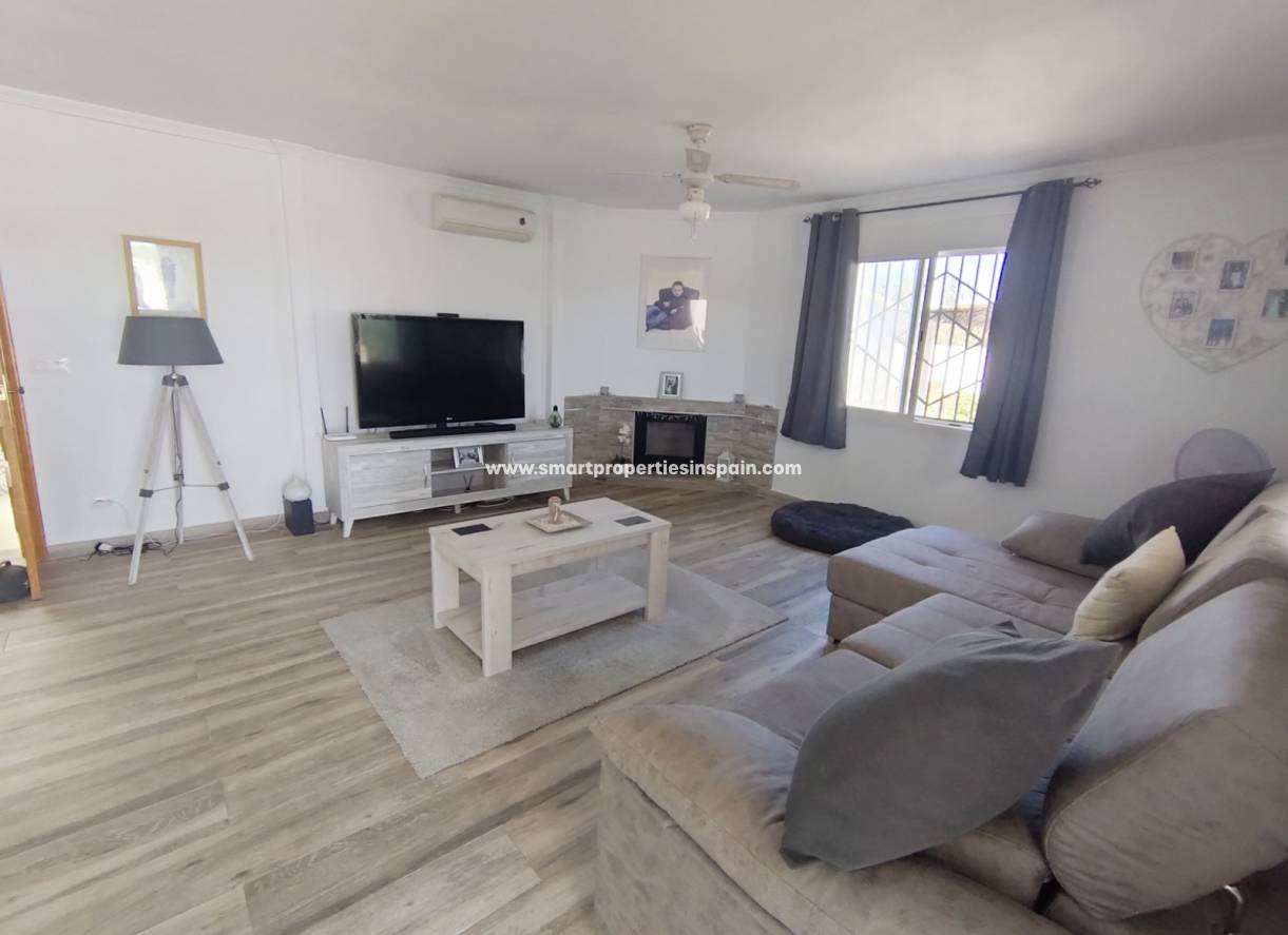Wederverkoop - Country House - Elche
