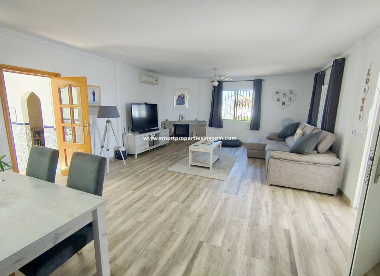 Wederverkoop - Country House - Elche