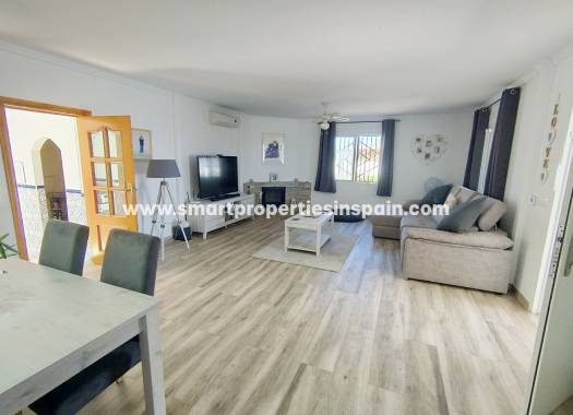 Wederverkoop - Country House - Elche