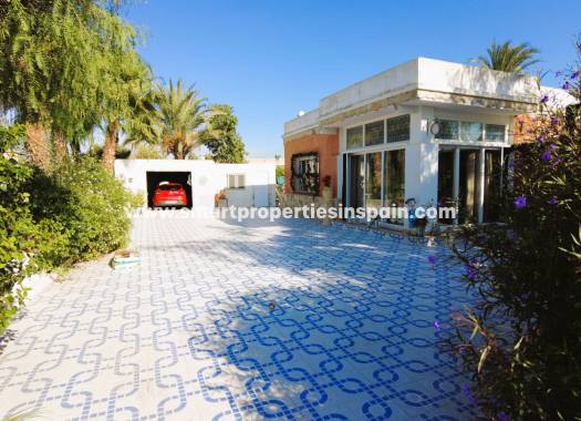 Wederverkoop - Country House - Elche