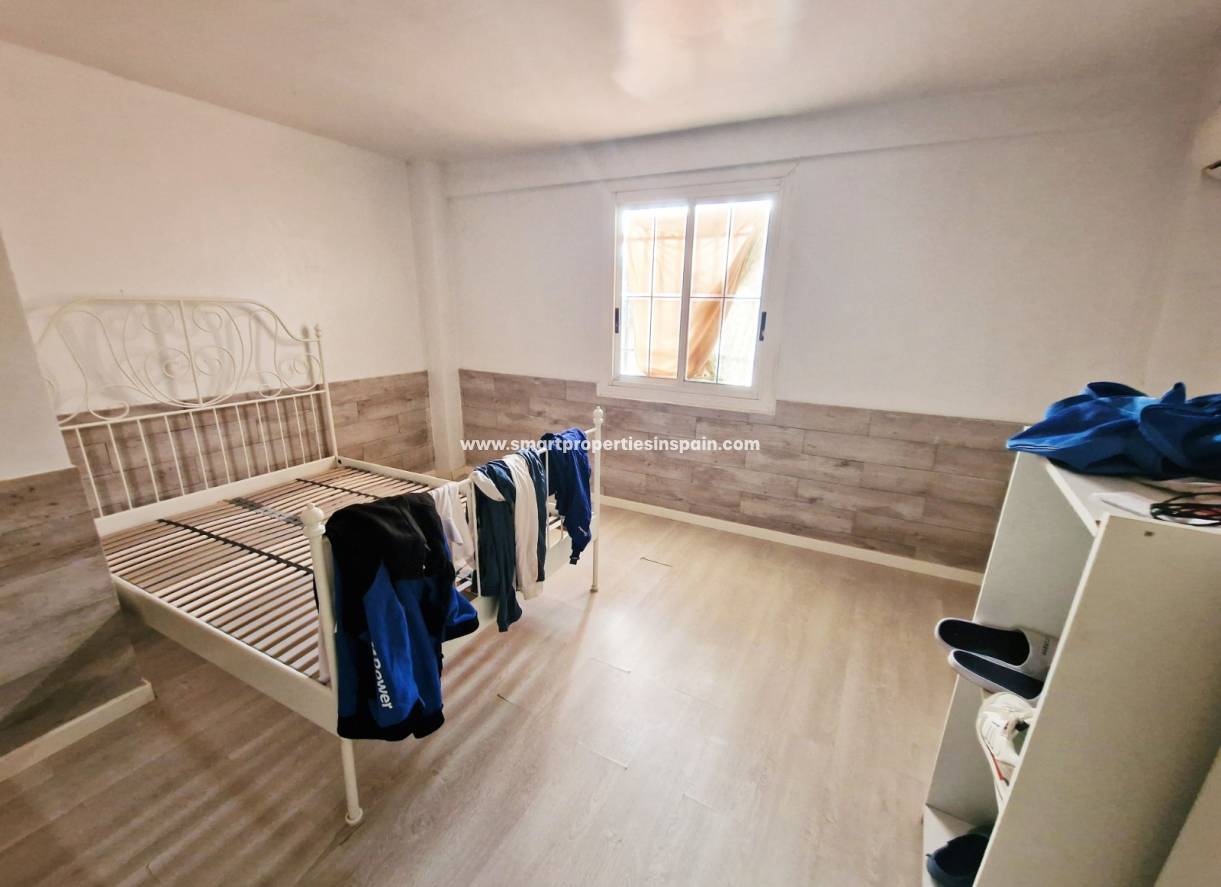 Wederverkoop - Country House - Elche