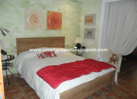 Wederverkoop - Country House - Elche