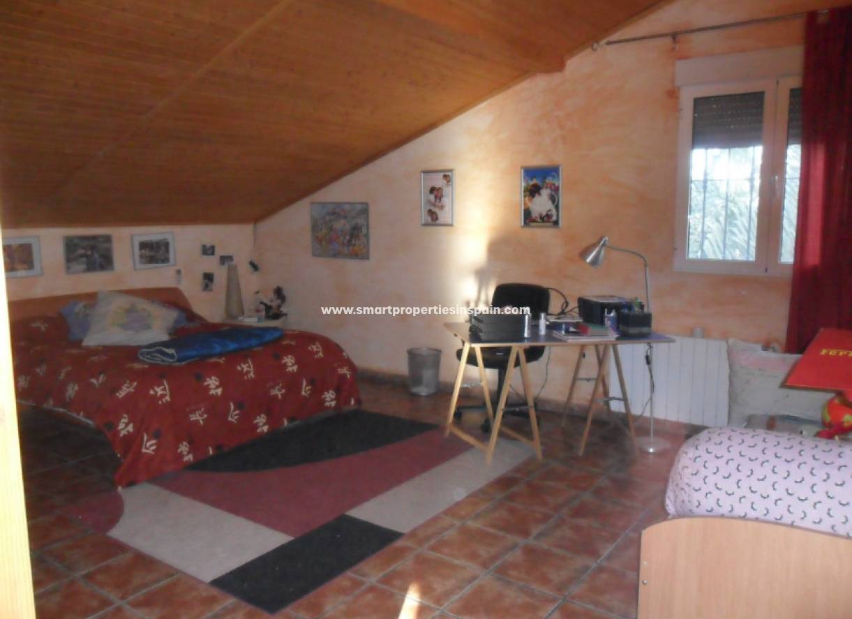 Wederverkoop - Country House - Elche