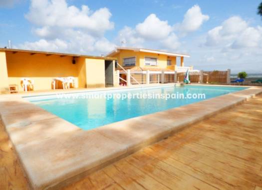 Wederverkoop - Country House - La Marina - La Marina Village