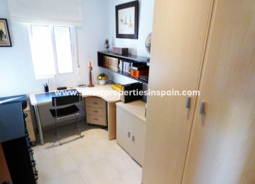 Wederverkoop - Country House - La Marina - La Marina Village