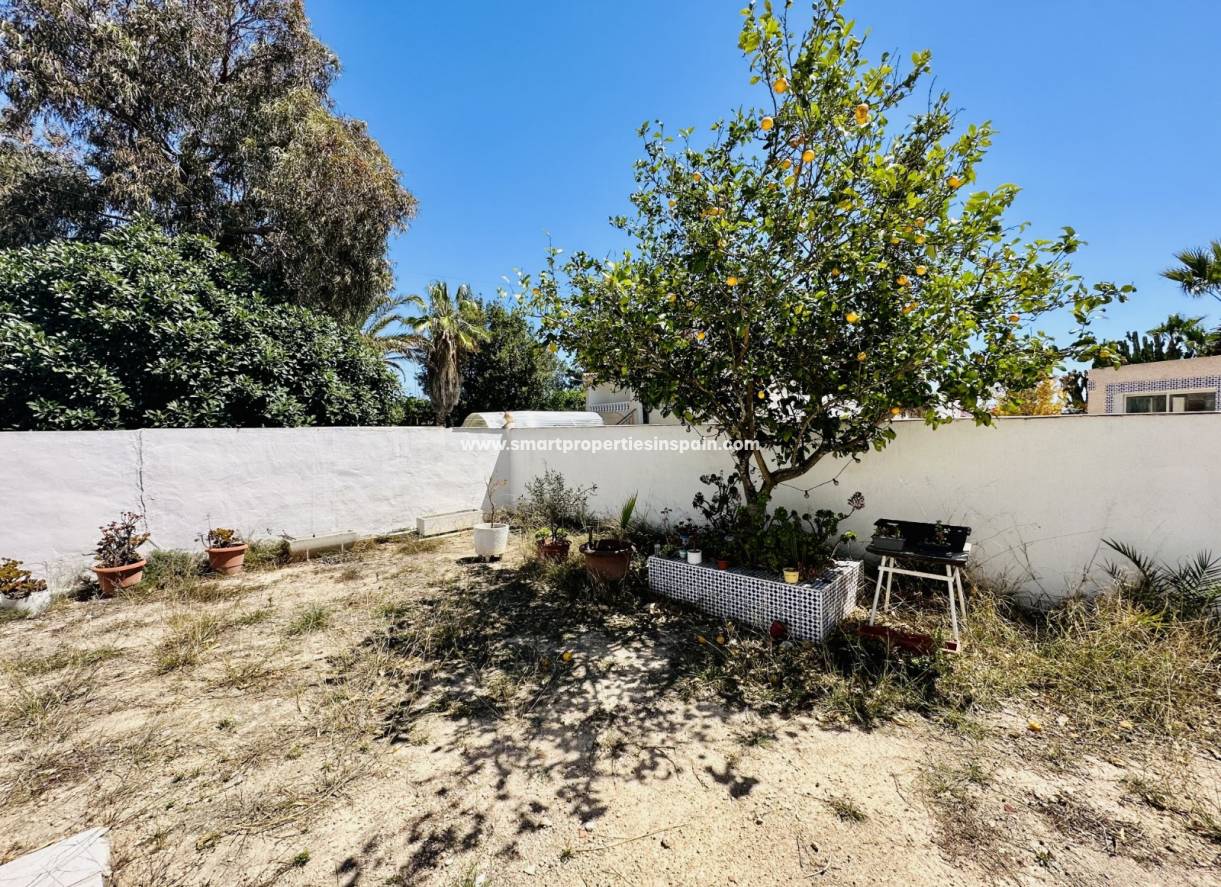 Wederverkoop - Country House - La Marina - Urbanización La Marina