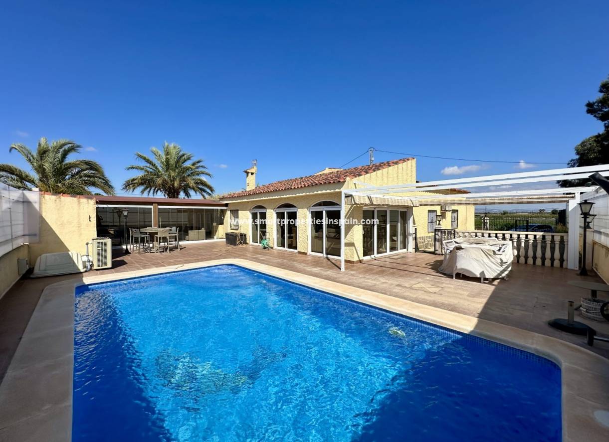 Wederverkoop - Country House - La Marina