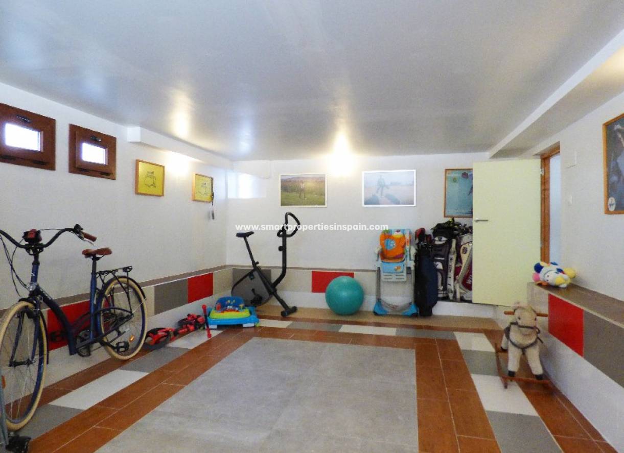 Wederverkoop - Detached Villa - Algorfa