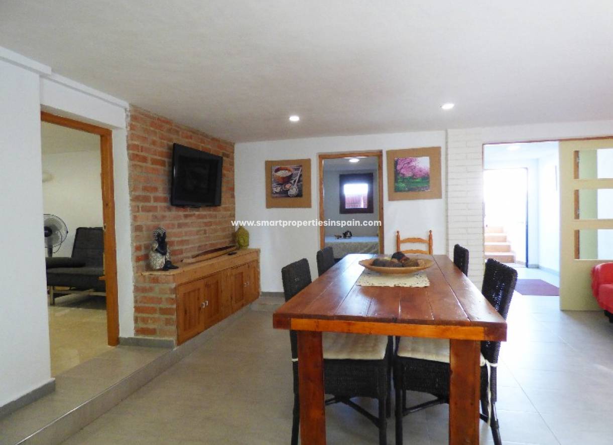 Wederverkoop - Detached Villa - Algorfa