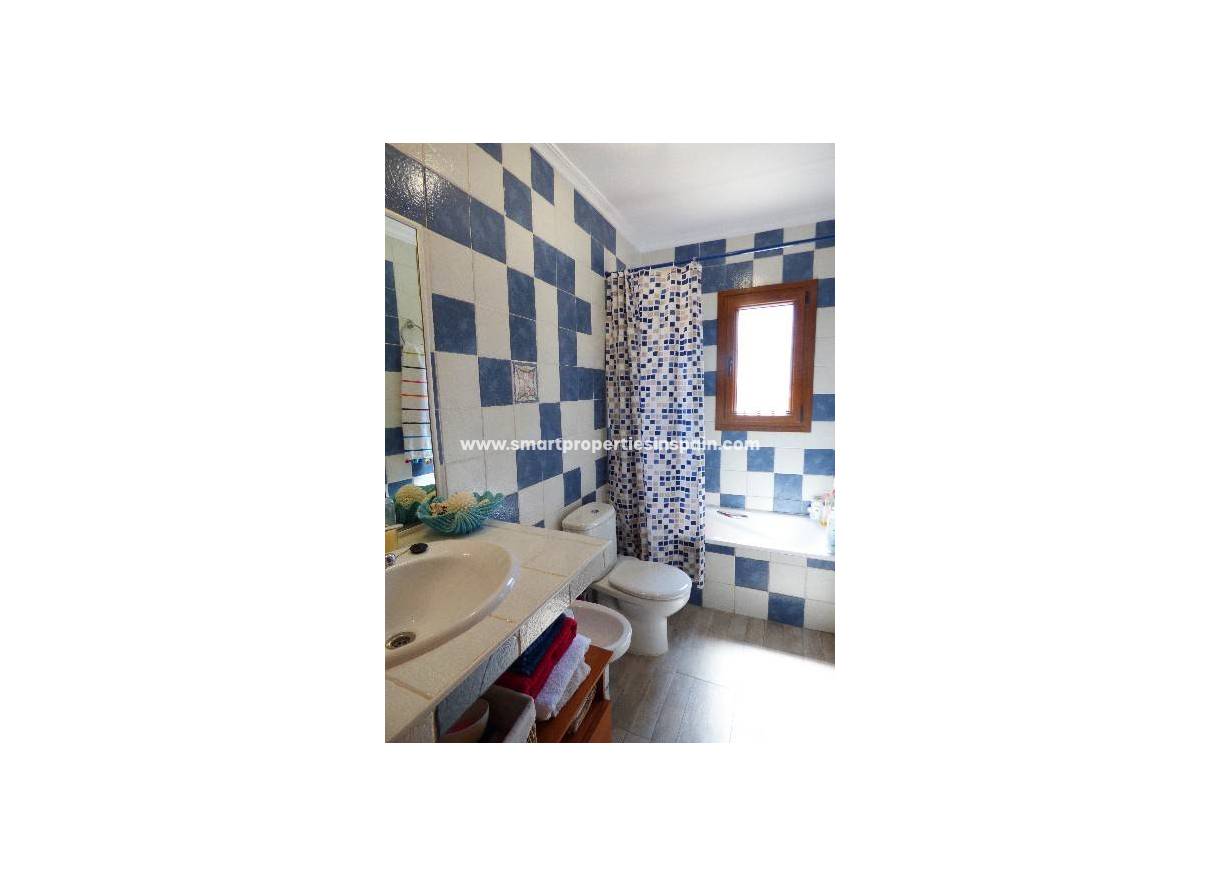 Wederverkoop - Detached Villa - Algorfa