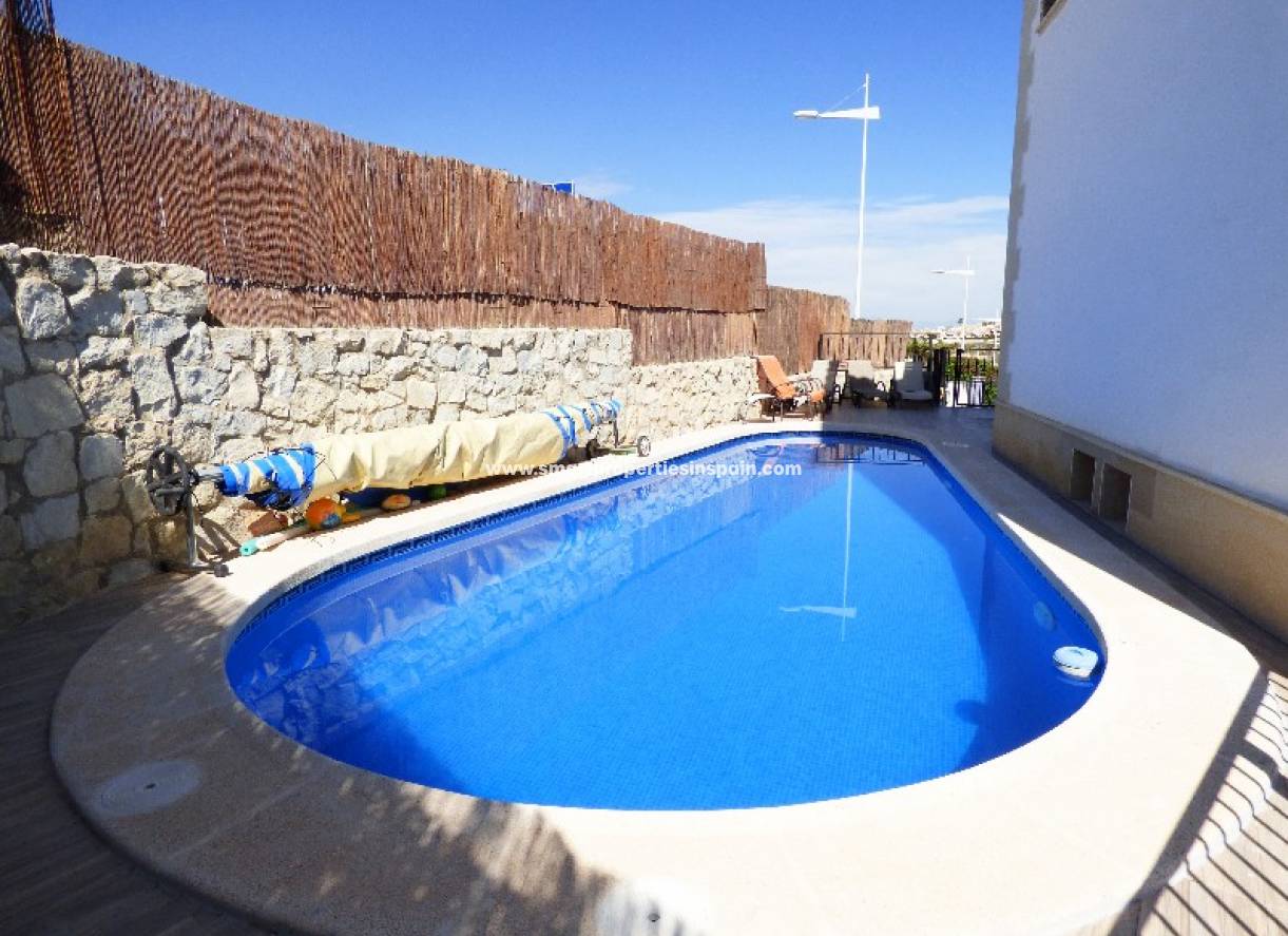 Wederverkoop - Detached Villa - Algorfa