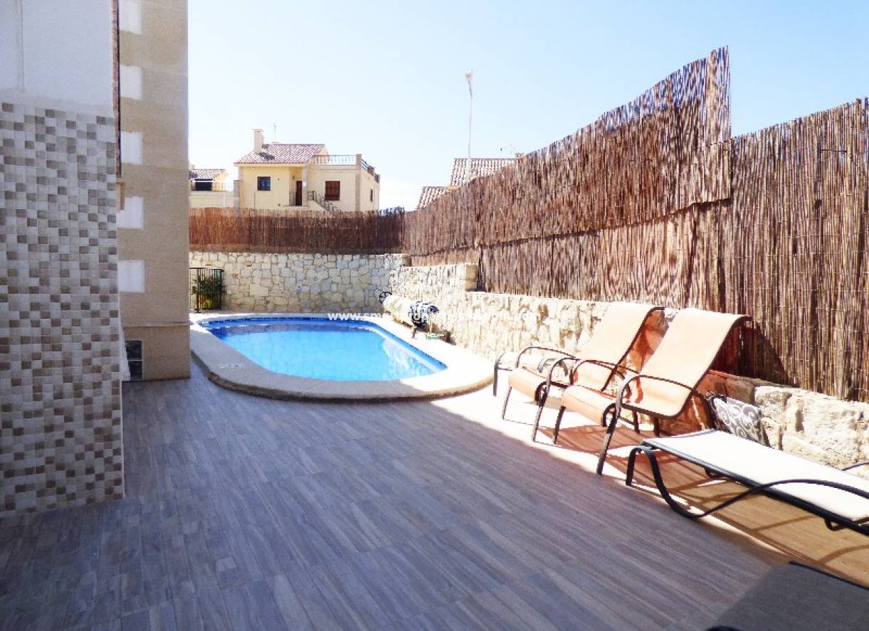 Wederverkoop - Detached Villa - Algorfa