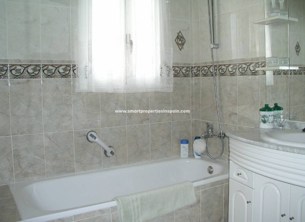 Wederverkoop - Detached Villa - Algorfa