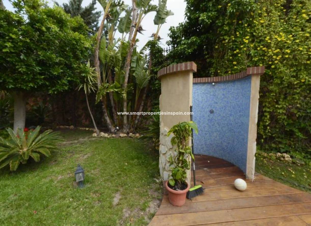 Wederverkoop - Detached Villa - Alicante - San Juan de Alicante