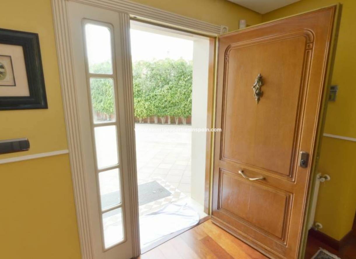 Wederverkoop - Detached Villa - Alicante - San Juan de Alicante
