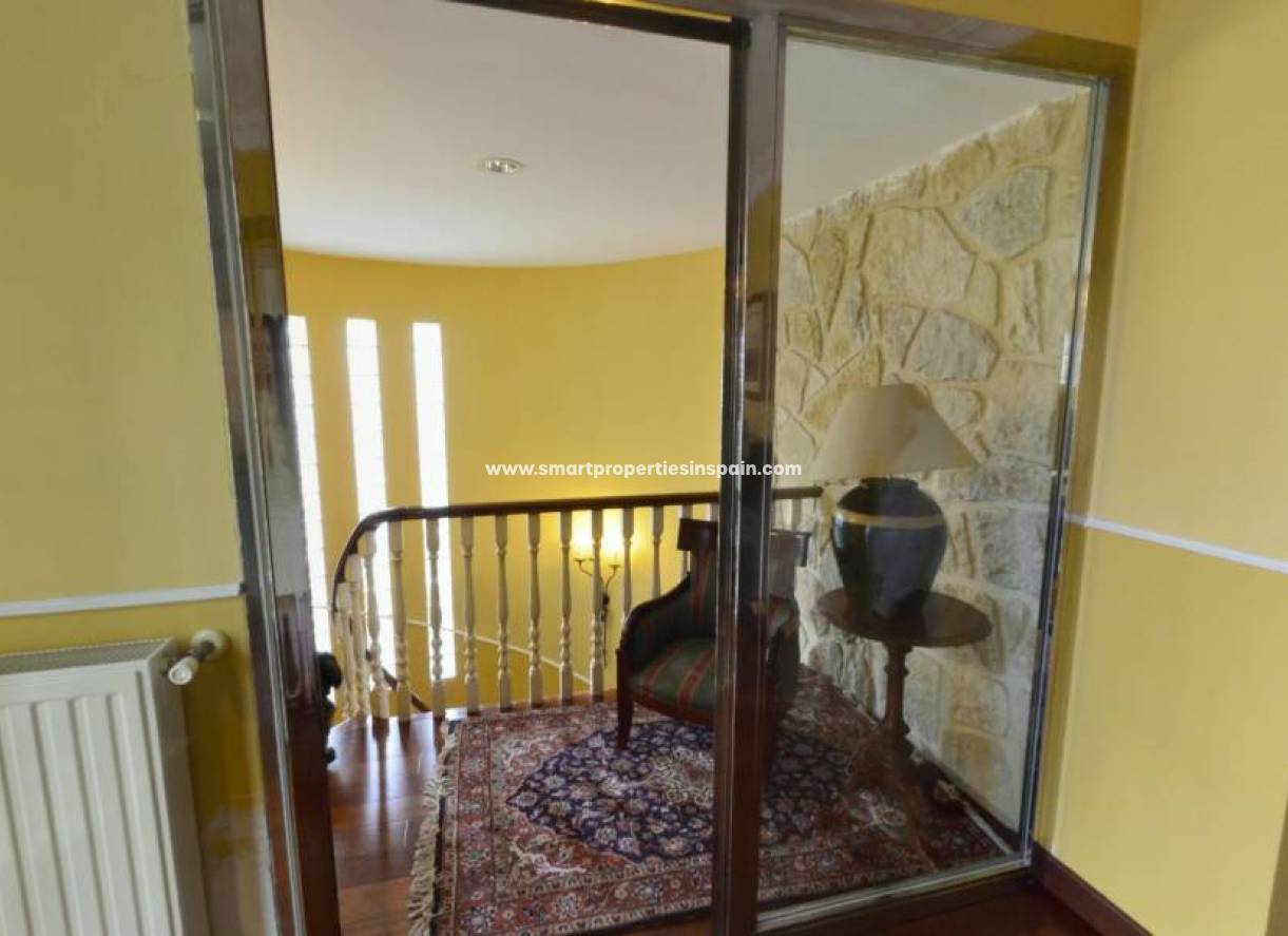 Wederverkoop - Detached Villa - Alicante - San Juan de Alicante