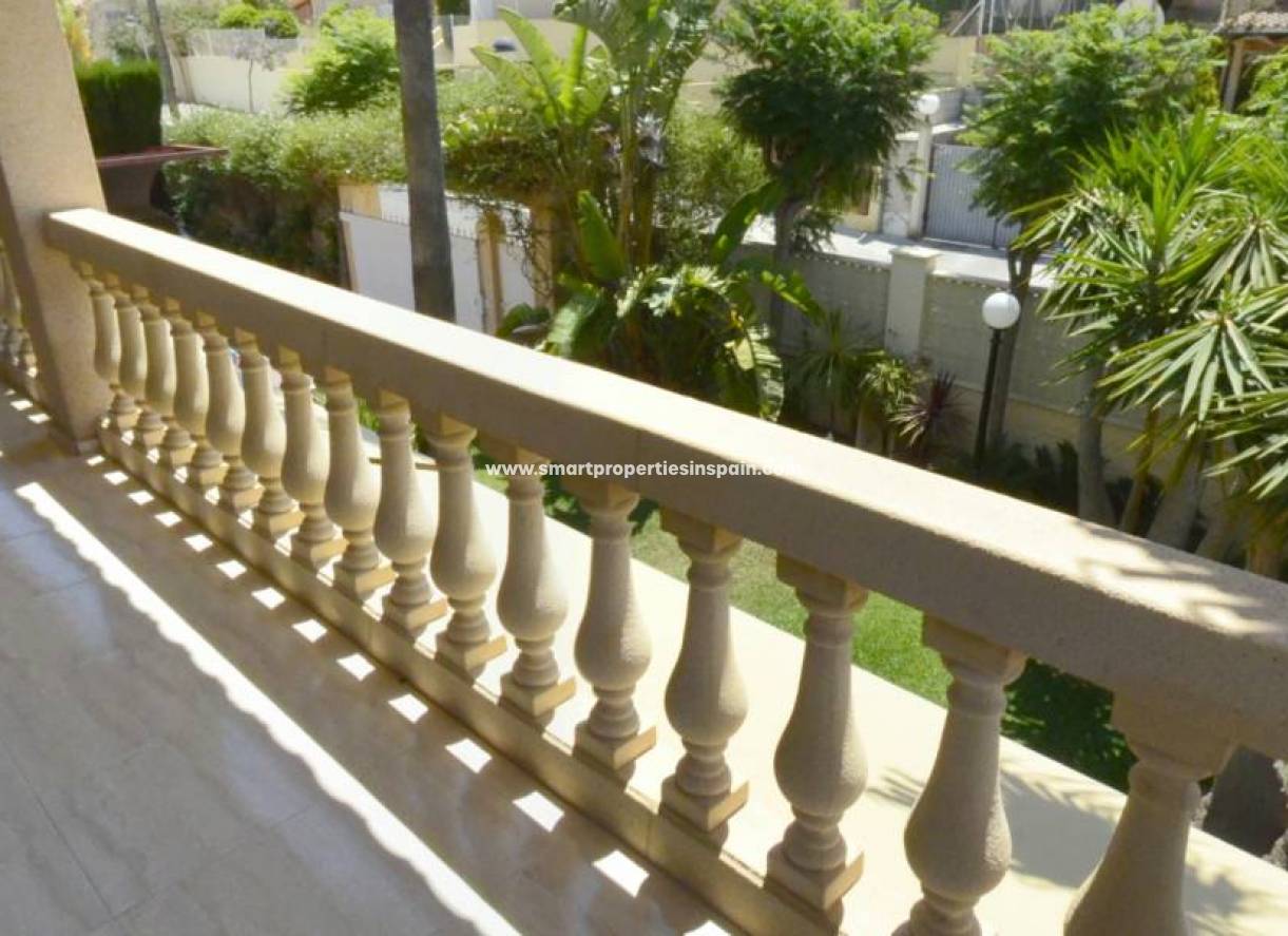 Wederverkoop - Detached Villa - Alicante