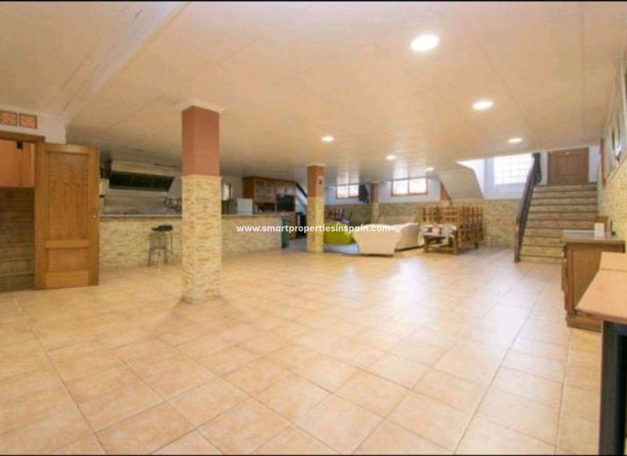 Wederverkoop - Detached Villa - Catral