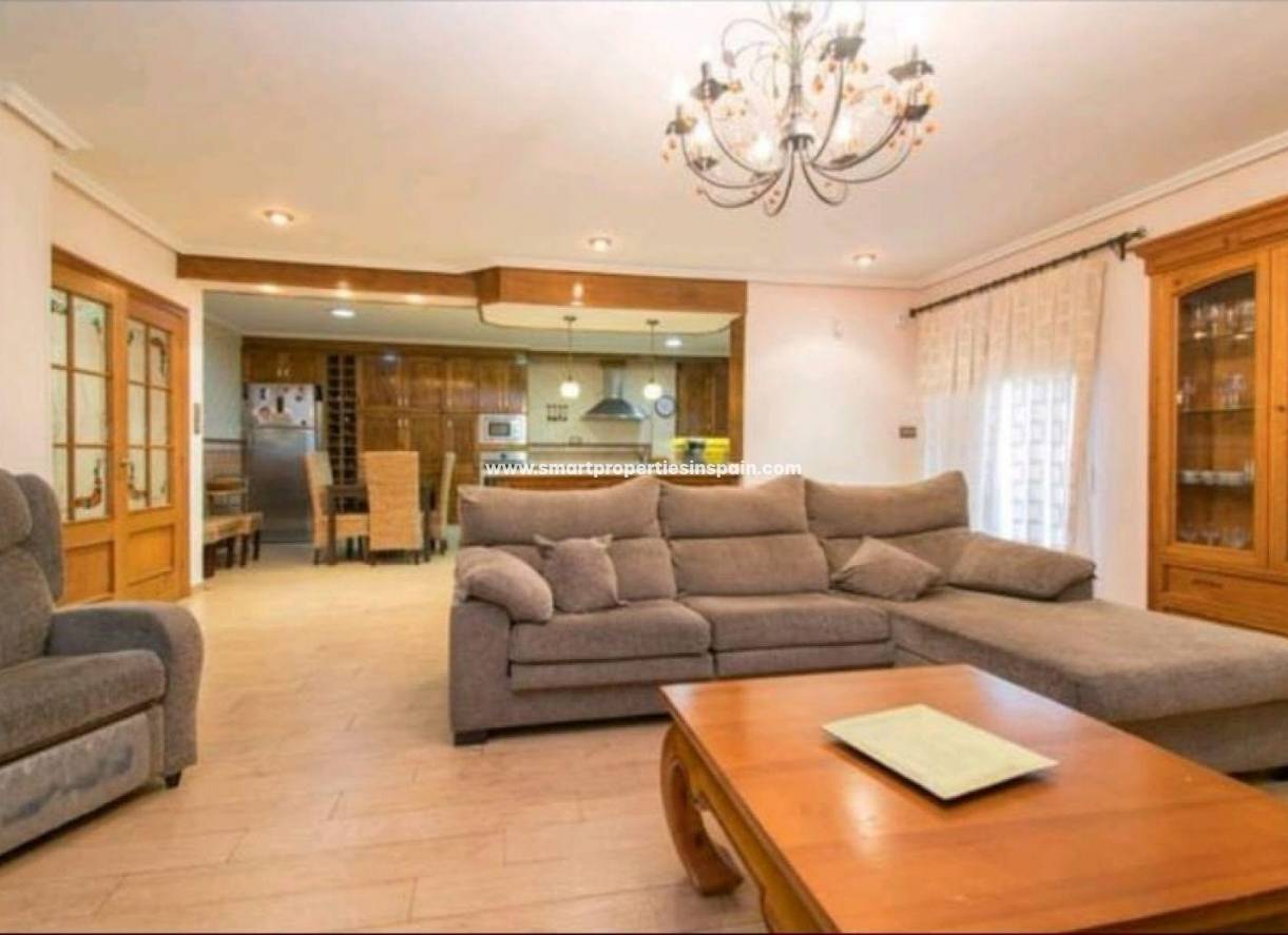 Wederverkoop - Detached Villa - Catral