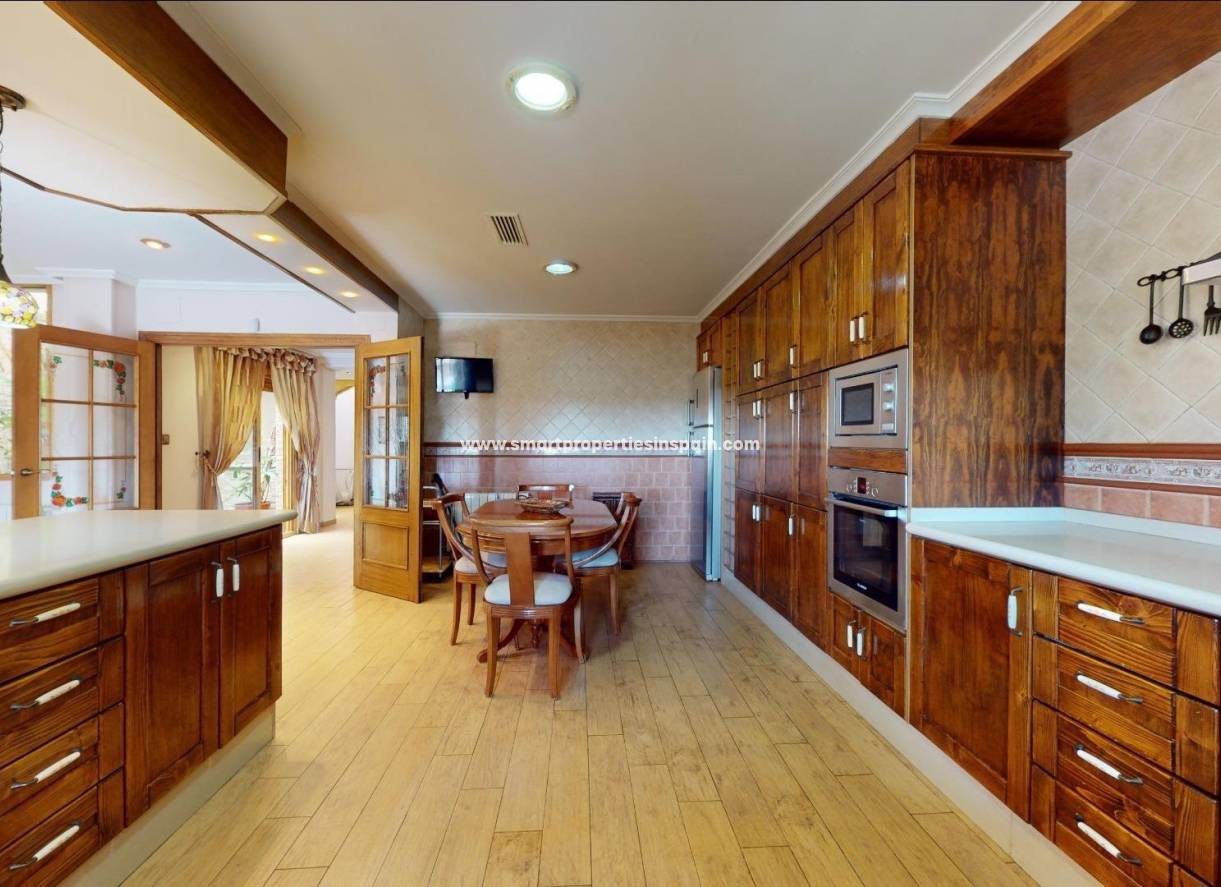 Wederverkoop - Detached Villa - Catral