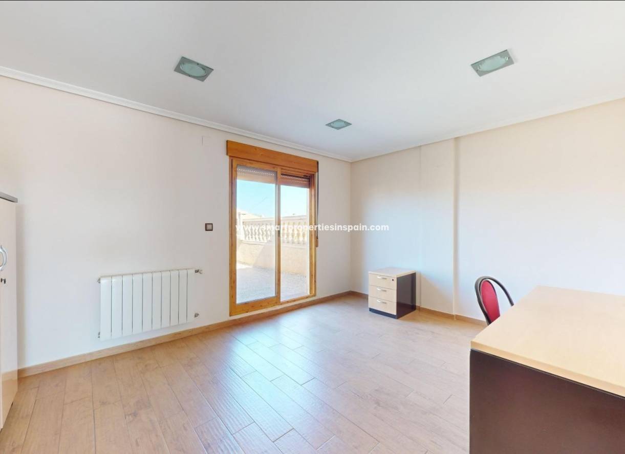 Wederverkoop - Detached Villa - Catral