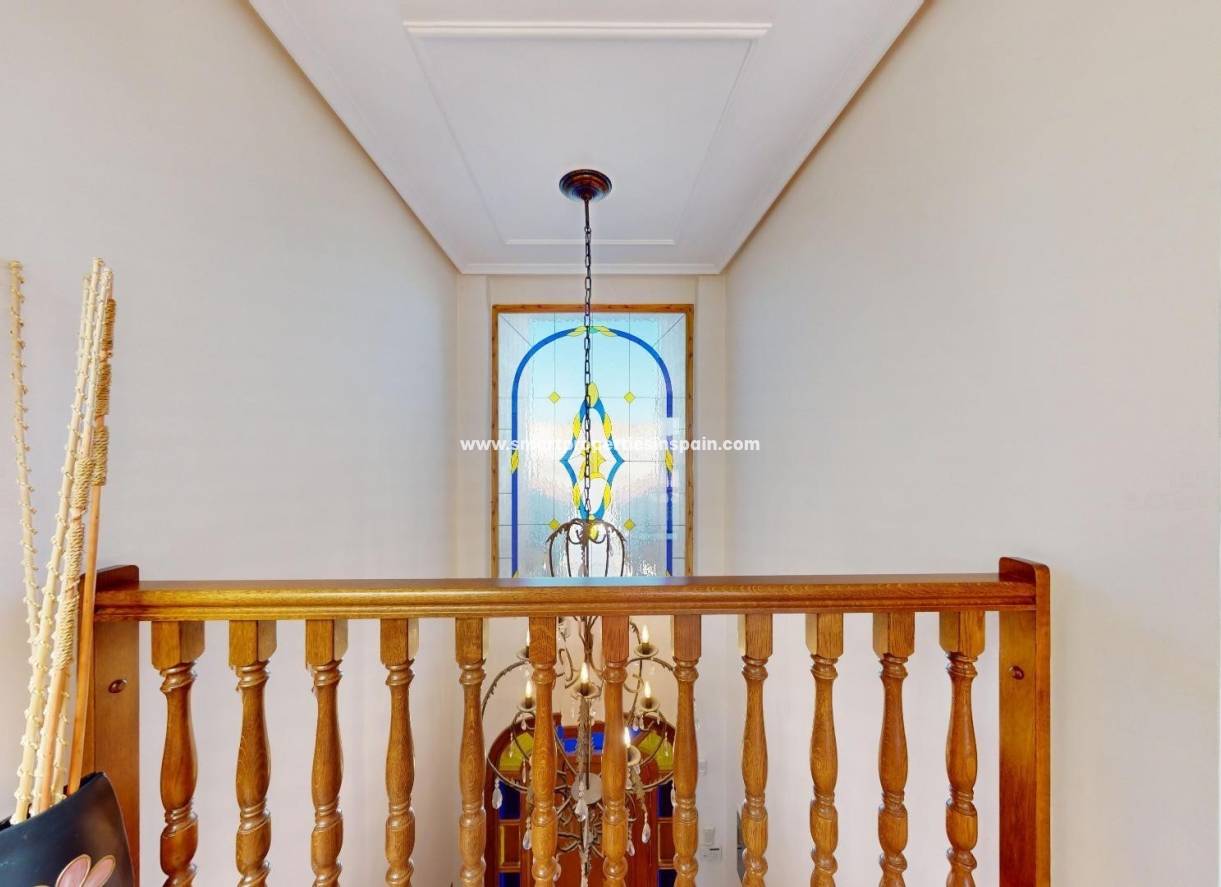 Wederverkoop - Detached Villa - Catral