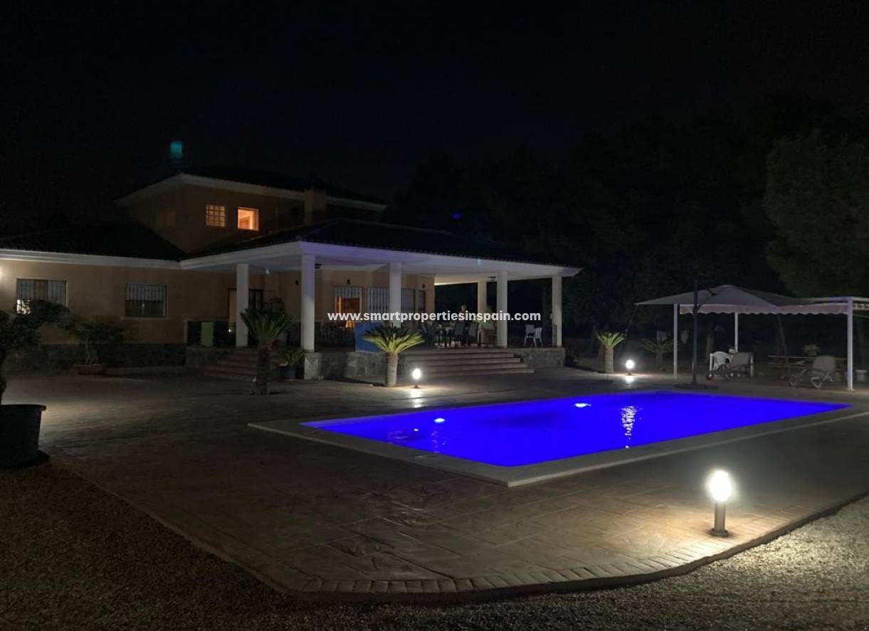 Wederverkoop - Detached Villa - Crevillente